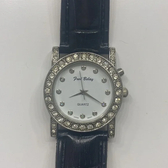 Watch - Picture 2 of 3